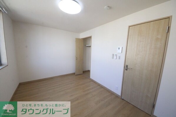 エスコート松戸新田の物件内観写真